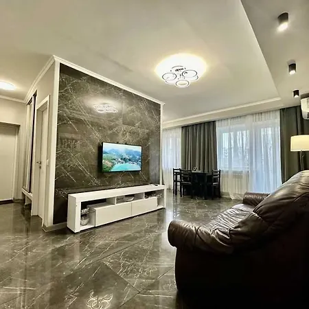 Diana Apartment